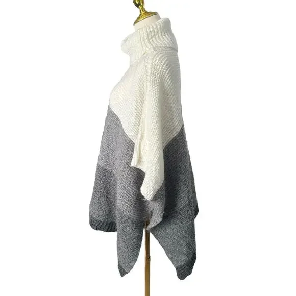 Vince Camuto Colorblock Turtleneck Sweater Grey White Poncho Shrug Thick Warm OS - Picture 7 of 16